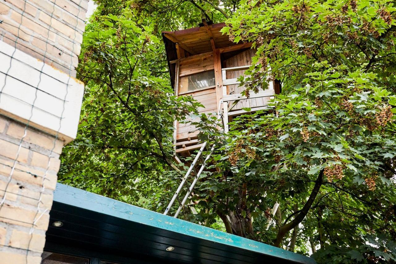 Treehouse Inn Duivendrecht Exteriör bild