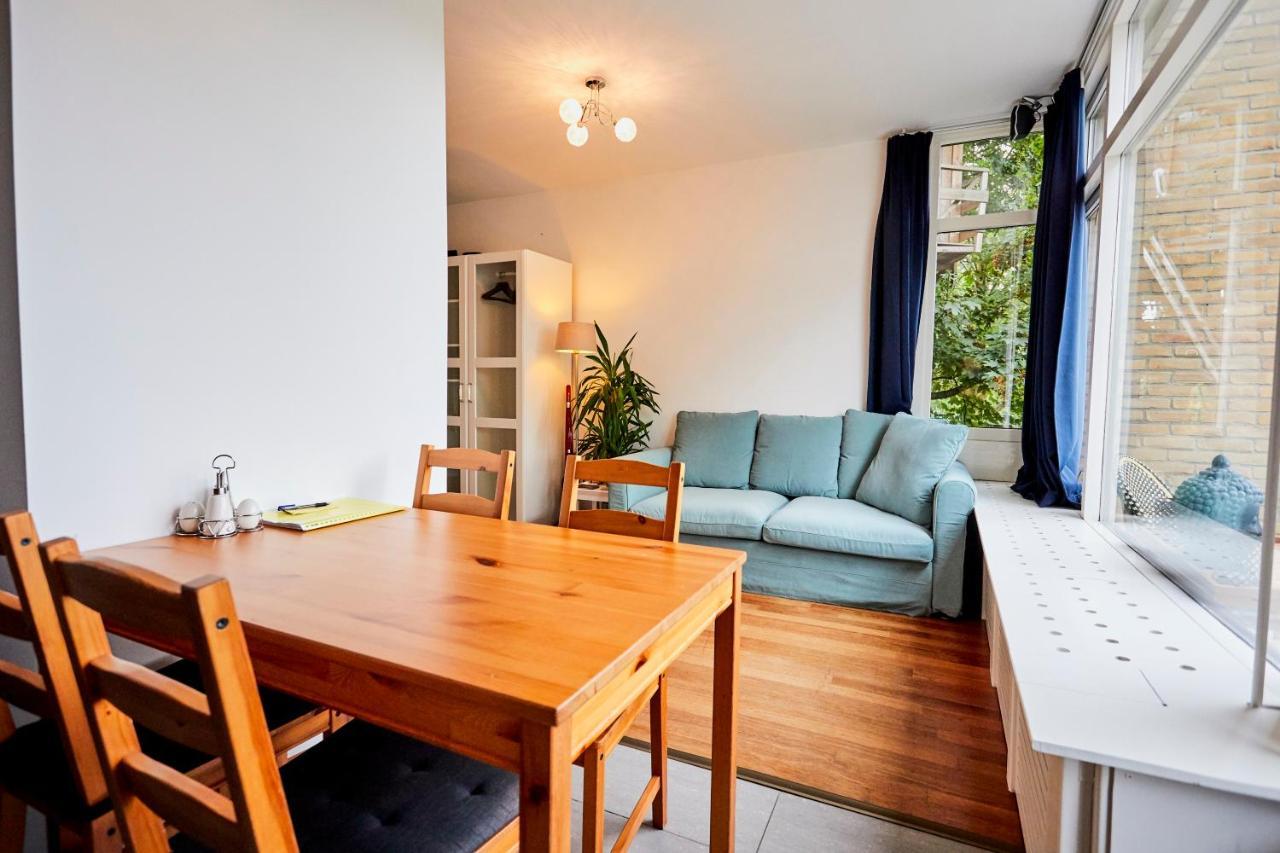 Treehouse Inn Duivendrecht Exteriör bild